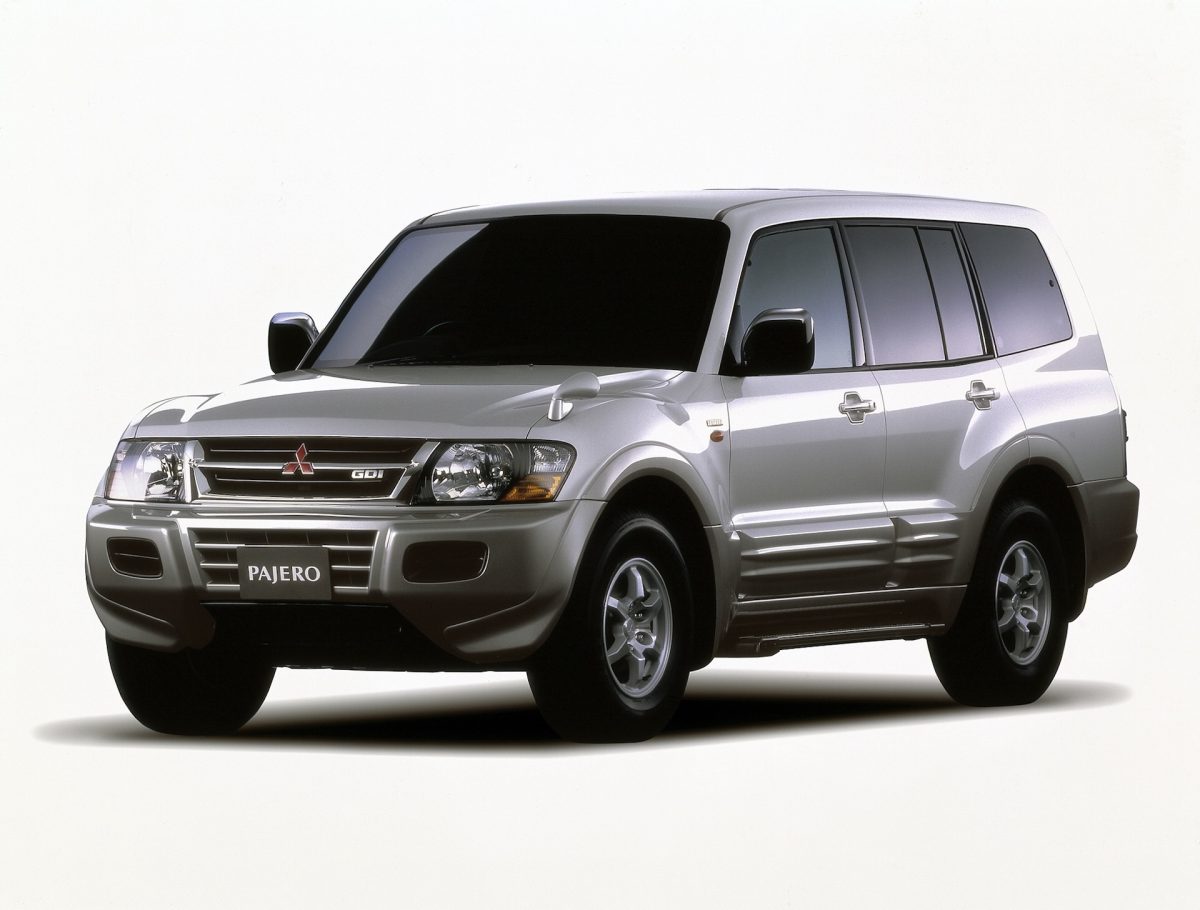 Mitsubishi-Montero-3rdGen